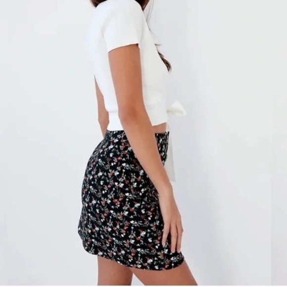 Little Moon Freesia Skirt - Picture 6 of 16